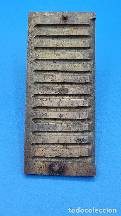 Antig&uuml;edades: MOLDE EN BRONCE DESCONOZCO PARA QUE SE HA UTILIZADO - Foto 10