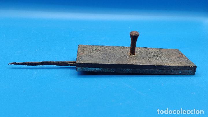 Antig&uuml;edades: MOLDE EN BRONCE DESCONOZCO PARA QUE SE HA UTILIZADO - Foto 13