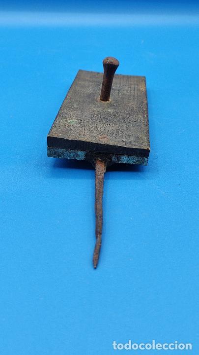 Antig&uuml;edades: MOLDE EN BRONCE DESCONOZCO PARA QUE SE HA UTILIZADO - Foto 14