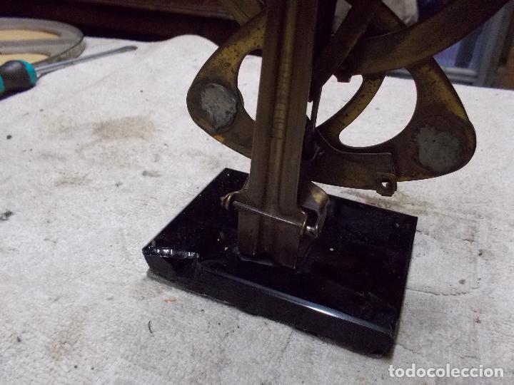Antig&uuml;edades: pesacartas - Foto 7