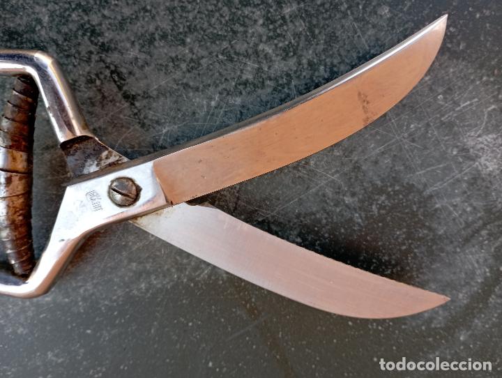 Antig&uuml;edades: TIJERA CURVADA INOX - Foto 4