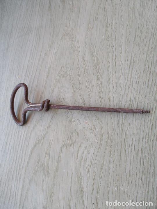 Antig&uuml;edades: ANTIGUO BERBIQU&Iacute; MANUAL- 13.5 CM.- - Foto 2