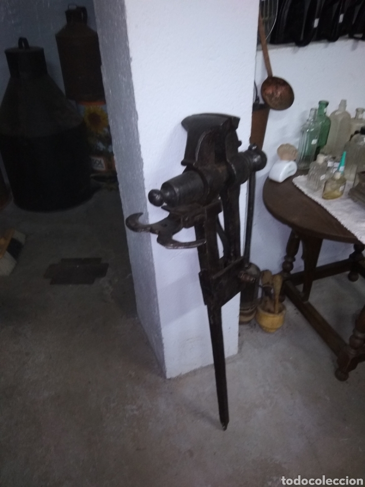 Antig&uuml;edades: ANTIGUO TORNO DE HERRERO - Foto 3