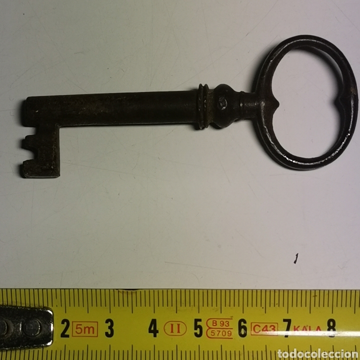 Antig&uuml;edades: Llave antigua de metal - Foto 2