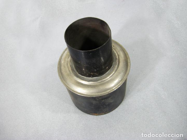 Antig&uuml;edades: CHIMENEA DE LINTERNA M&Aacute;GICA ANTIGUA O PROYECTOR - Foto 2
