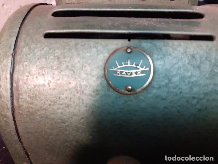 Antig&uuml;edades: Proyector Kavex FG 8 mm - Foto 2