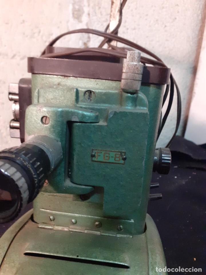 Antig&uuml;edades: Proyector Kavex FG 8 mm - Foto 3
