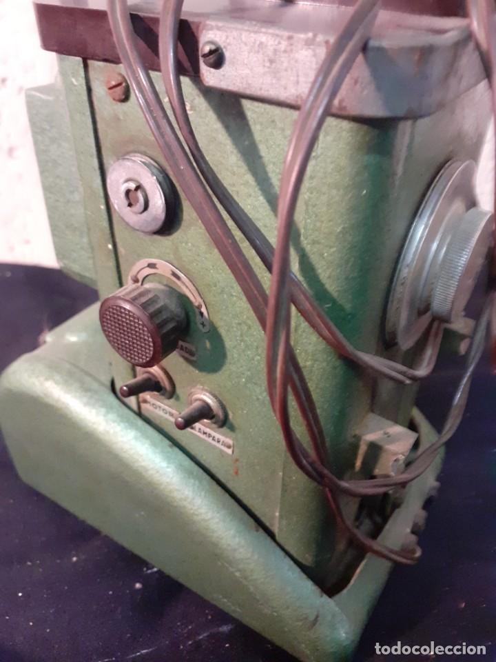 Antig&uuml;edades: Proyector Kavex FG 8 mm - Foto 9