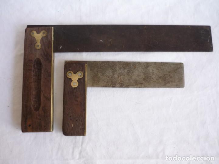Antig&uuml;edades: 2 antiguas escuadras inglesas en hierro, bronce y madera - Foto 9