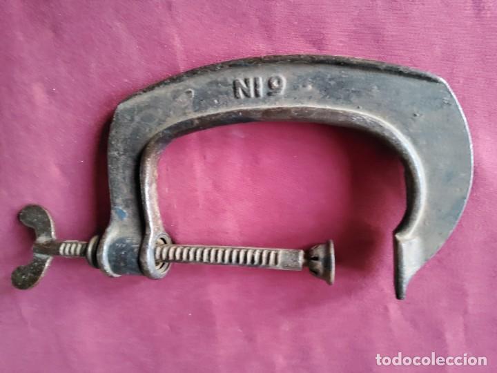 Antig&uuml;edades: ANTIGUO GATO DE CARPINTERO DE HIERRO FUNDIDO - Foto 3