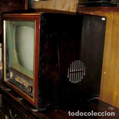 Antig&uuml;edades: Television antigua de madera marca Philips - Foto 6