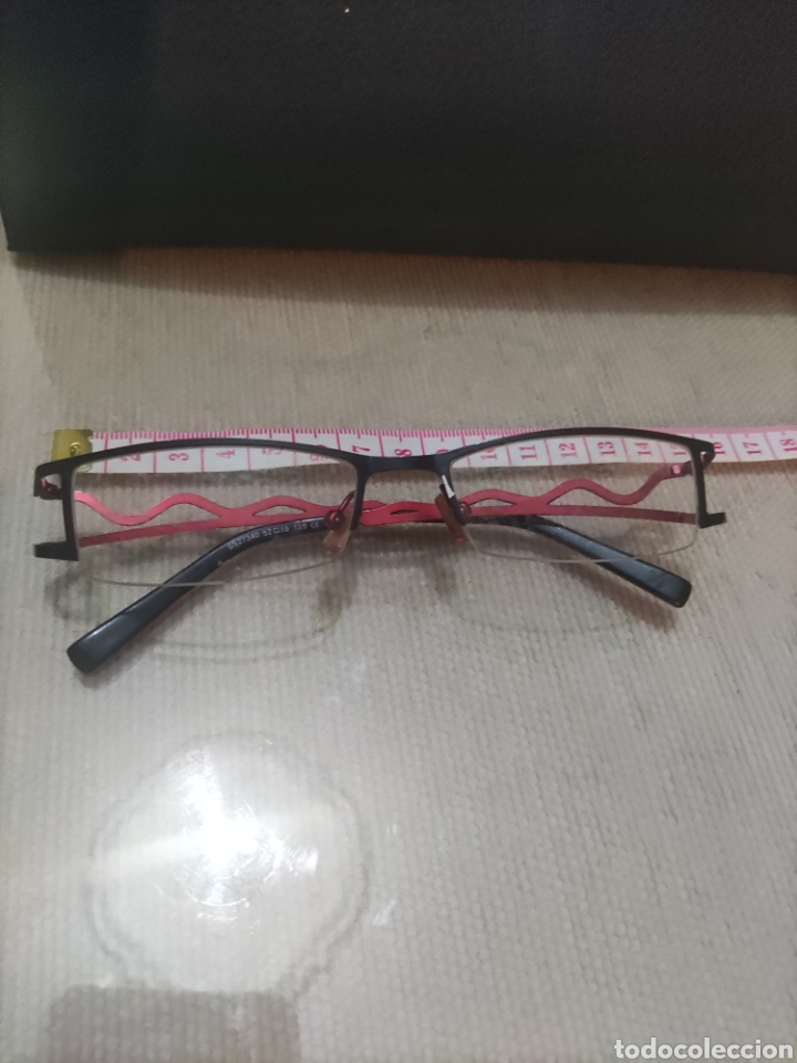 Antig&uuml;edades: Lote de 24 gafas graduadas. - Foto 49