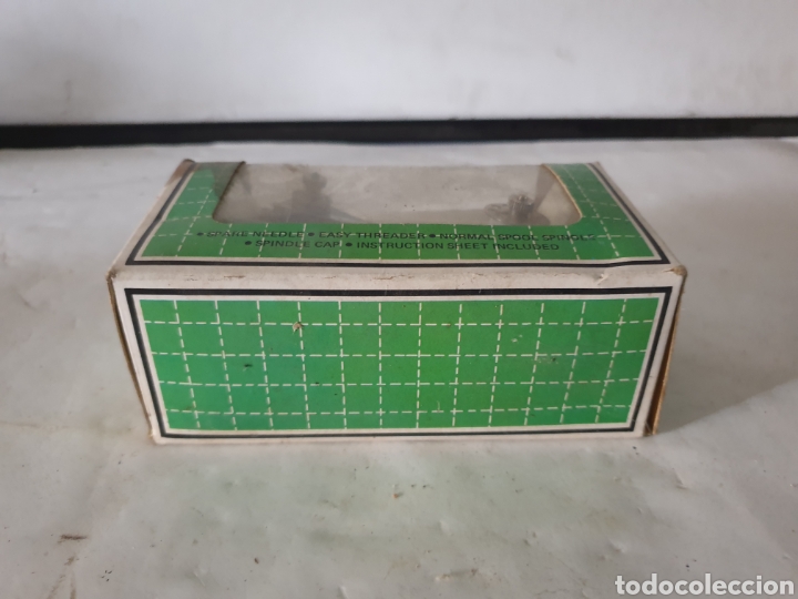 Antig&uuml;edades: M&Aacute;QUINA DE COSER MANUAL - Foto 6