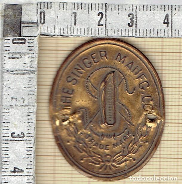 Antig&uuml;edades: PLACA MARCA SINGER MAQUINA DE COSER. - Foto 1
