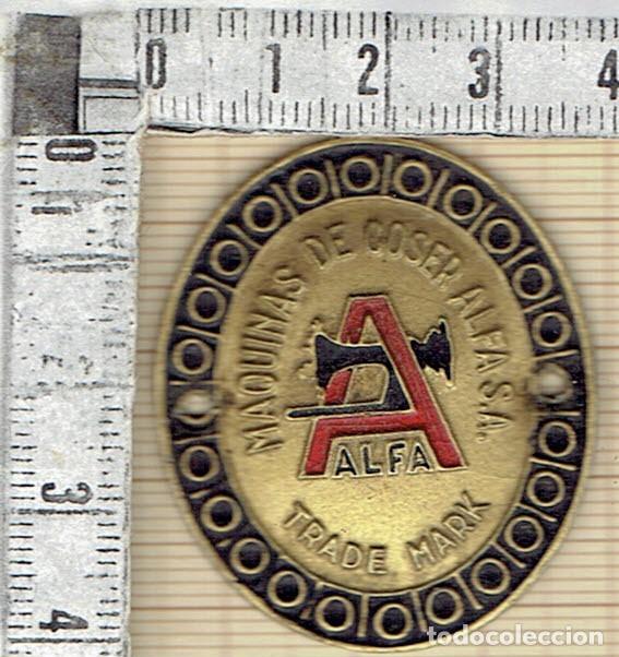 Antig&uuml;edades: PLACA MARCA ALFA MAQUINA DE COSER. - Foto 1