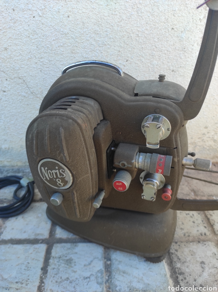 Antig&uuml;edades: Antiguo Proyector de Cine Noris 8 - Foto 3