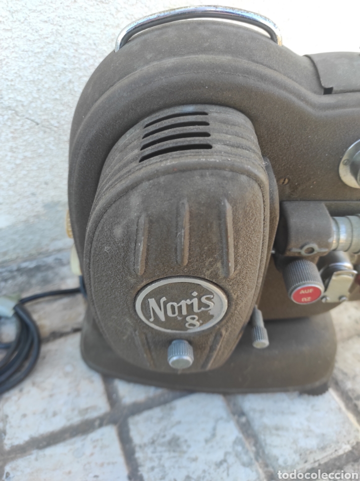 Antig&uuml;edades: Antiguo Proyector de Cine Noris 8 - Foto 4