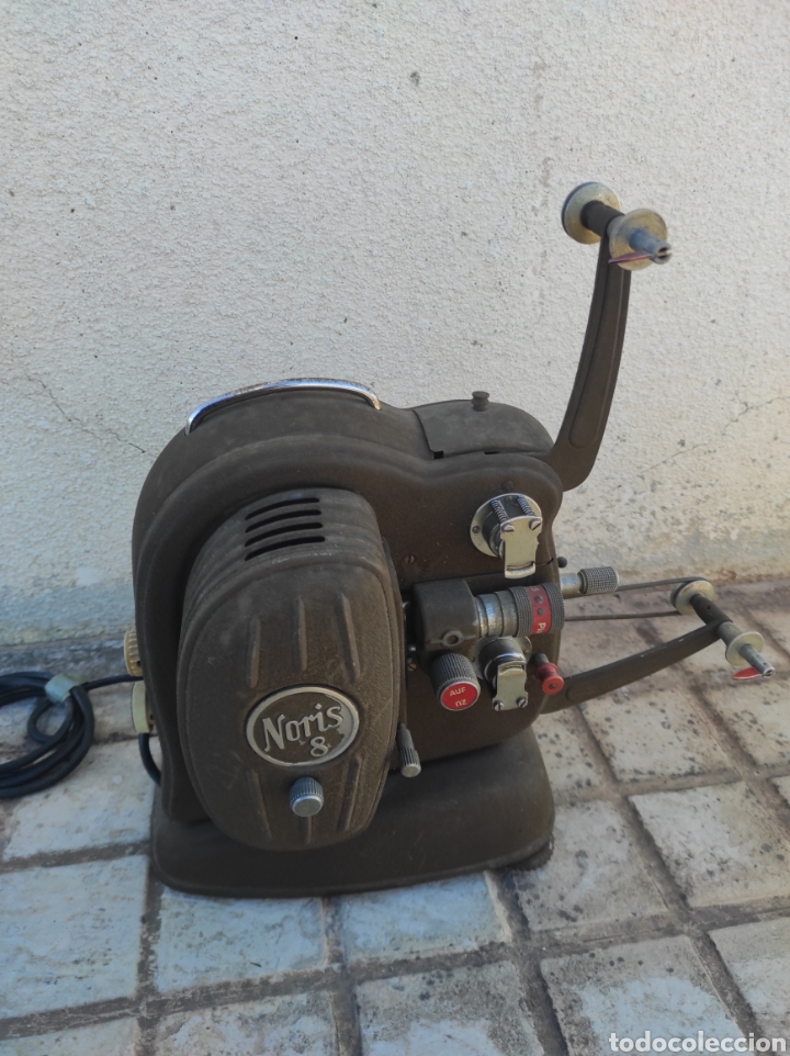 Antig&uuml;edades: Antiguo Proyector de Cine Noris 8 - Foto 7