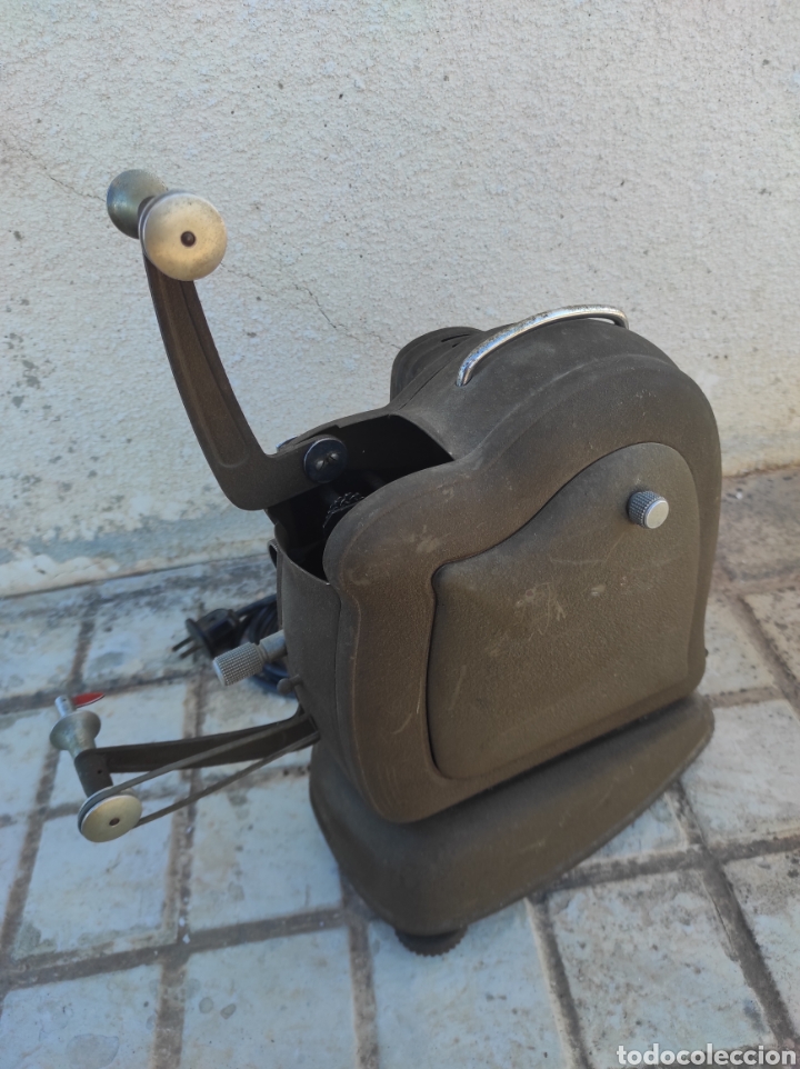 Antig&uuml;edades: Antiguo Proyector de Cine Noris 8 - Foto 16