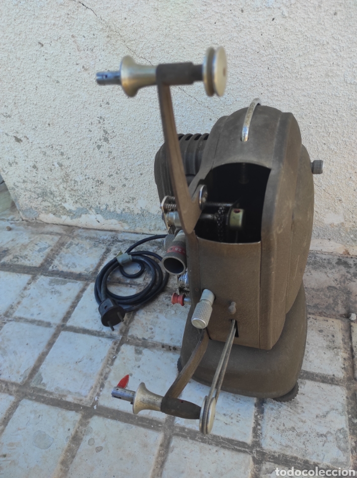 Antig&uuml;edades: Antiguo Proyector de Cine Noris 8 - Foto 21