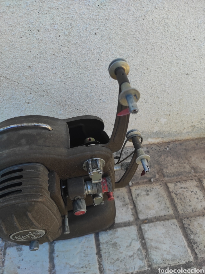 Antig&uuml;edades: Antiguo Proyector de Cine Noris 8 - Foto 23