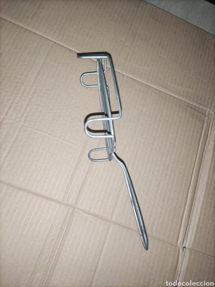Antig&uuml;edades: Soporte para Plancha. - Foto 3