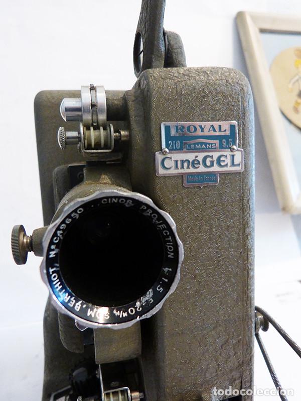 Antig&uuml;edades: Proyector Cinegel Royal 210 - Foto 6