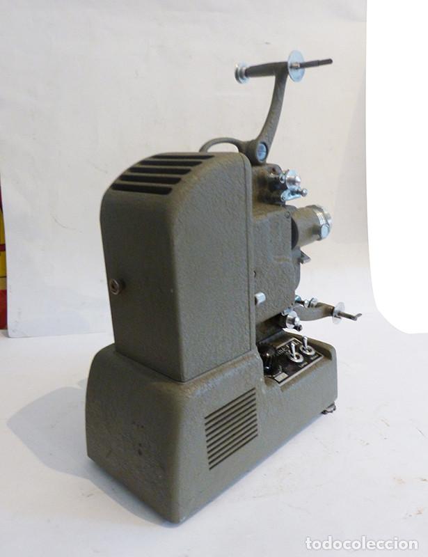 Antig&uuml;edades: Proyector Cinegel Royal 210 - Foto 7