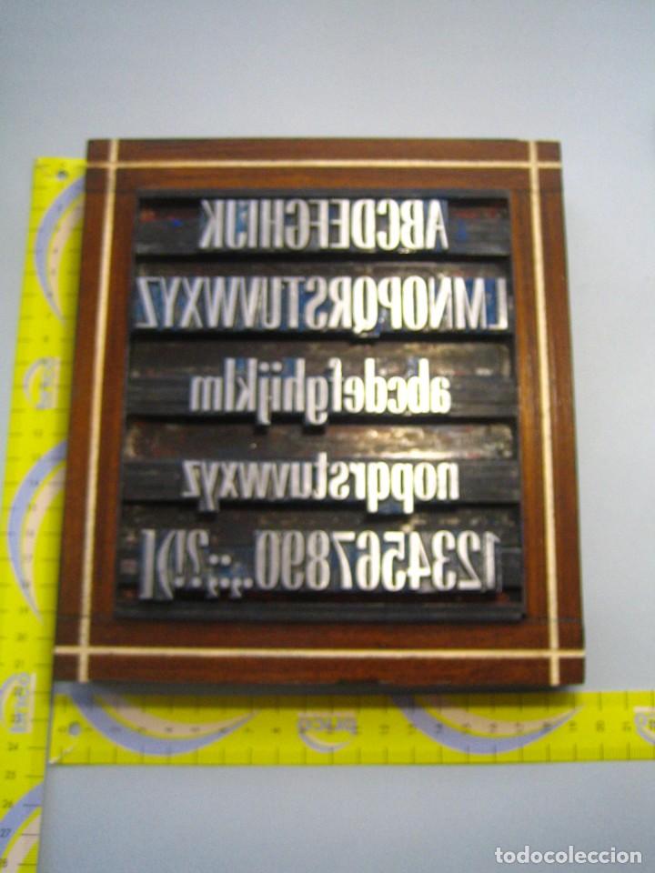 Antig&uuml;edades: imprenta - letras de plomo - cuadro tipogr&aacute;fico - ref. 72 ESTRECHA - Foto 1