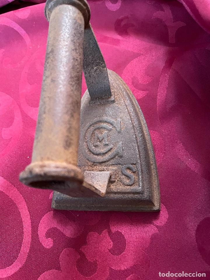 Antig&uuml;edades: Plancha antigua 4S CCM - Foto 4