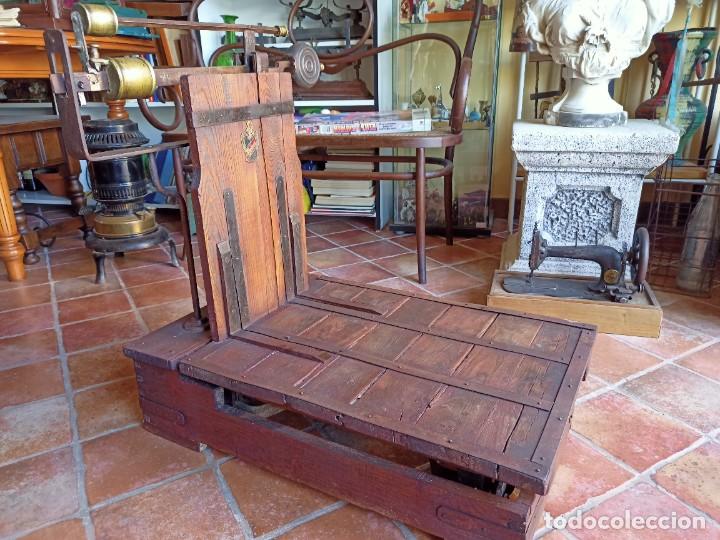 Antig&uuml;edades: Gran b&aacute;scula o peso, marca Balcant - Foto 4