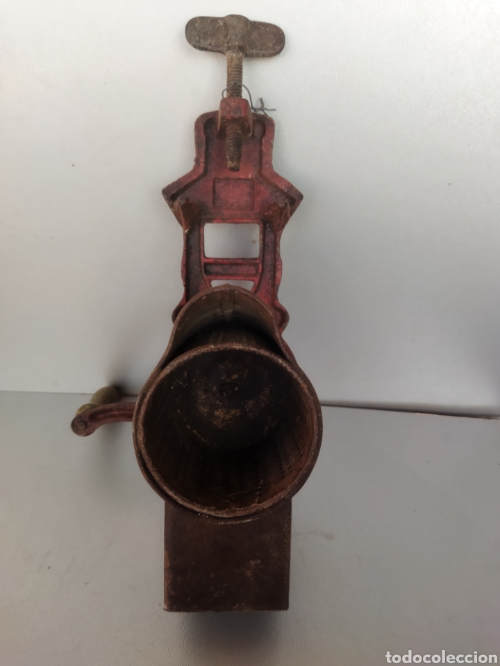 Antig&uuml;edades: Antiguo molinillo rallador ELMA - Foto 7