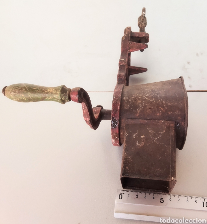 Antig&uuml;edades: Antiguo molinillo rallador ELMA - Foto 8