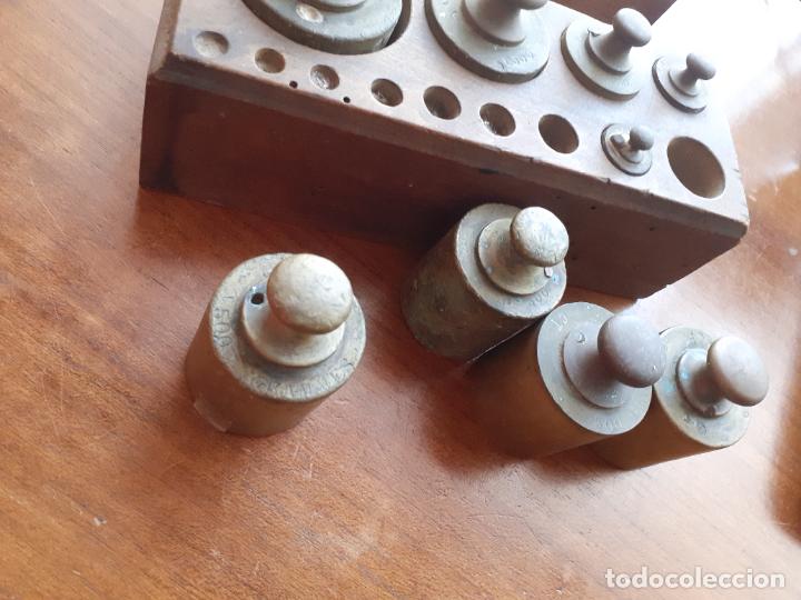 Antig&uuml;edades: Conjunto de pesas - Foto 4