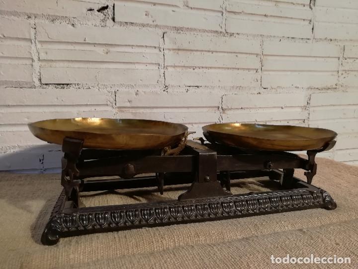 Antig&uuml;edades: Preciosas balanzas antiguas - Foto 2