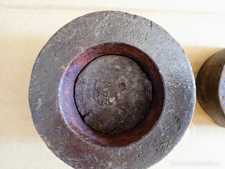 Antig&uuml;edades: Lote de pesas de hierro - Foto 4