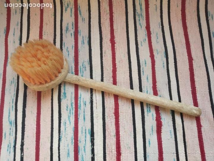 Antig&uuml;edades: BROCHA PARA PINTAR - ENCALAR - Foto 3