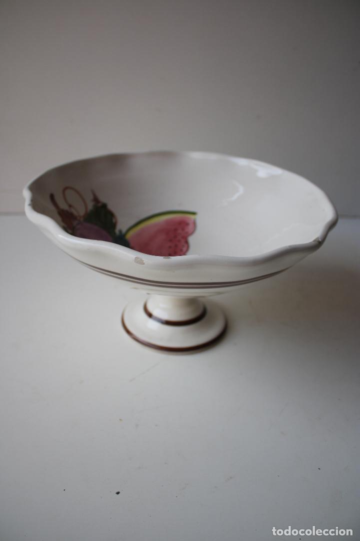 Antig&uuml;edades: antiguo frutero de ceramica - Foto 2