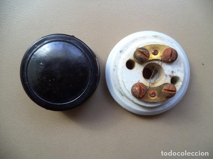 Antig&uuml;edades: Fusible de baquelita y porcelana - Foto 3