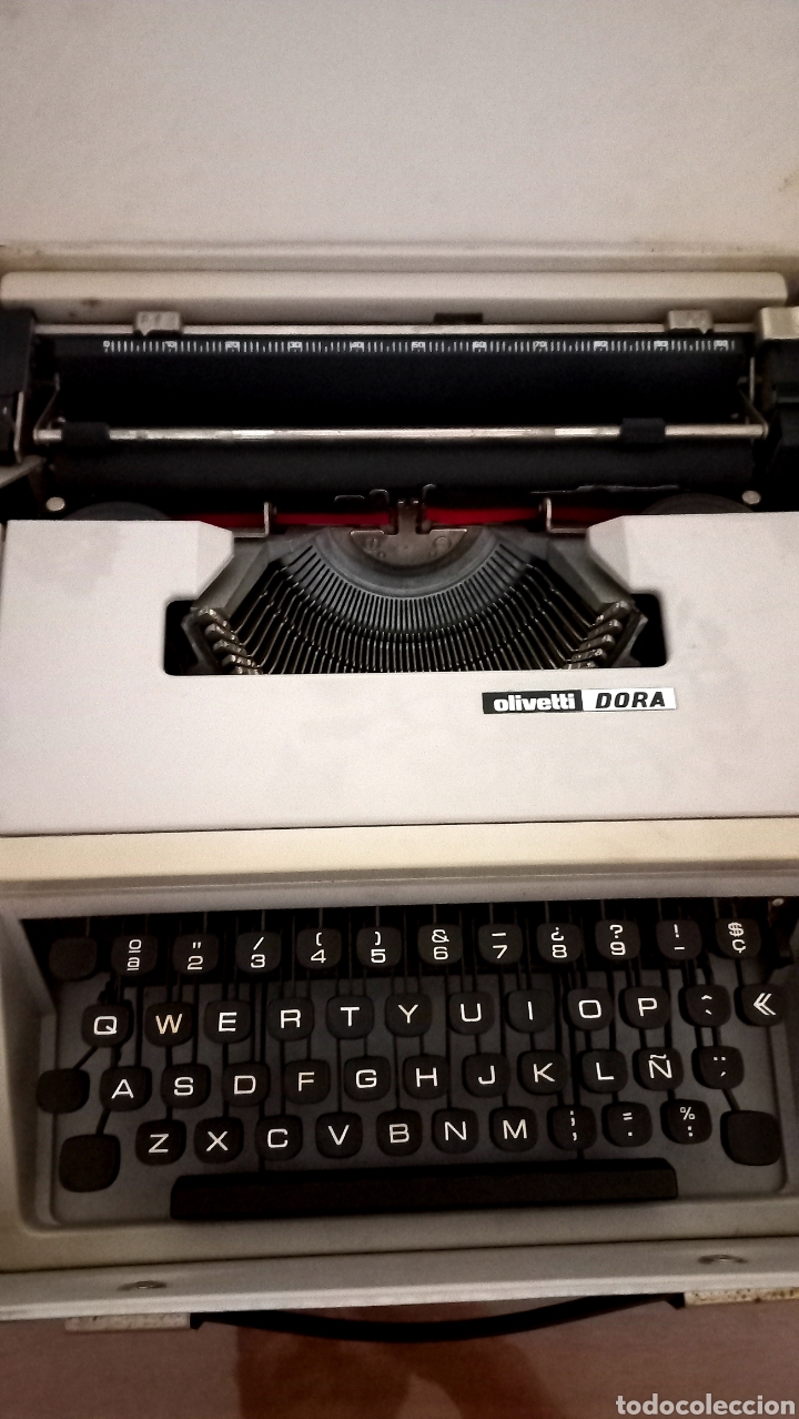 maquina de escribir olivetti dora - Compra venta en todocoleccion