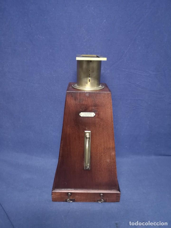 Antig&uuml;edades: RARO VISOR EN FORMA DE CONO PARA AUMENTOS - Foto 2