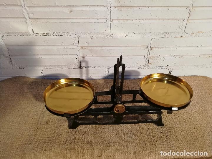 Antig&uuml;edades: Preciosas balanzas antiguas - Foto 2