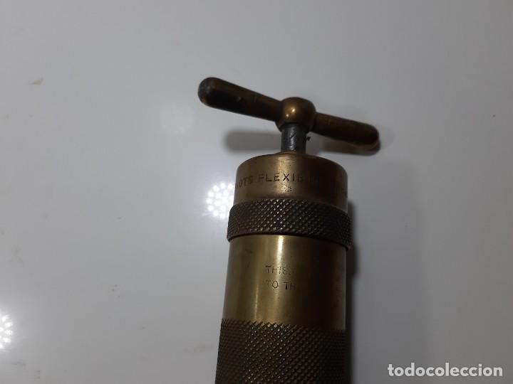 Antig&uuml;edades: ANTIGUO ENGRASADOR DE ACEITE - Foto 6