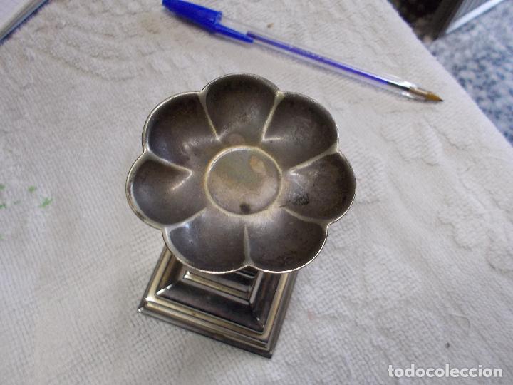 Antig&uuml;edades: bascula peque&ntilde;a - Foto 4
