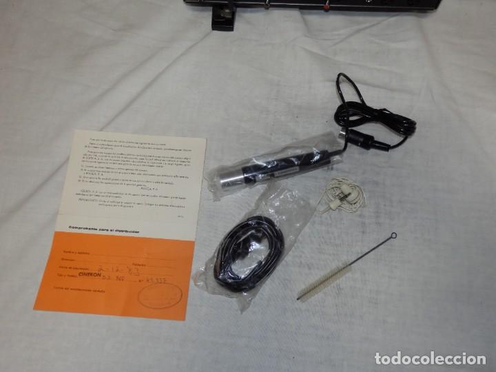 Antig&uuml;edades: Proyector sonoro de precisi&oacute;n 8mm CINEKON SD 800 - Foto 6