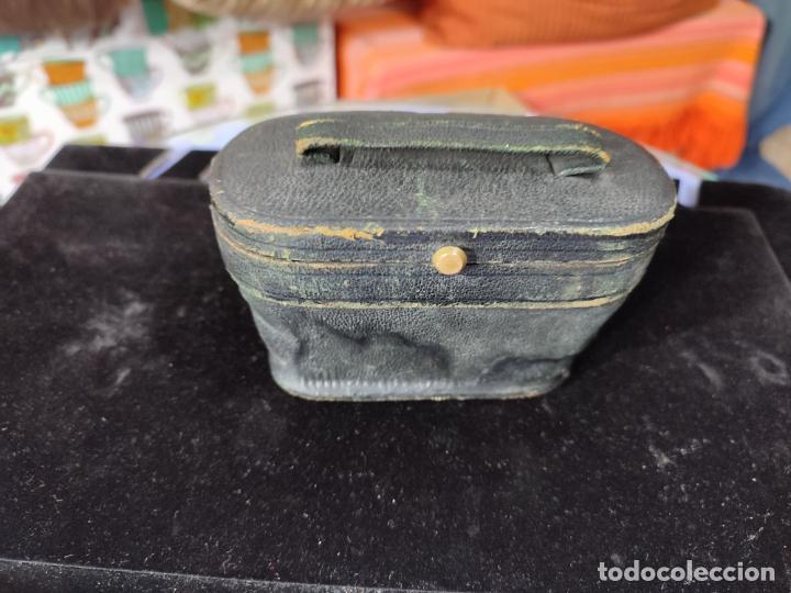 Antig&uuml;edades: Antiguos prism&aacute;ticos en su estuche original - Foto 19