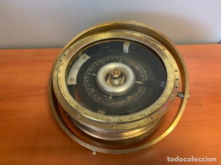 Antig&uuml;edades: Aut&eacute;ntica br&uacute;jula grande - Foto 4