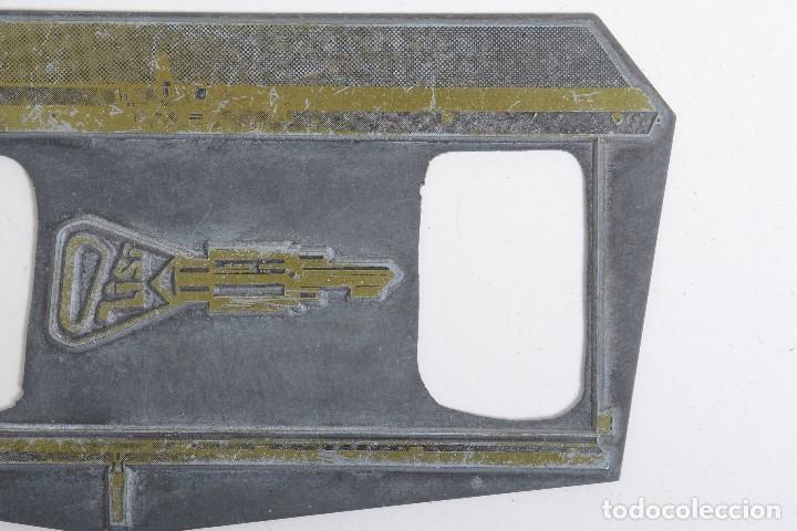 Antig&uuml;edades: Placa clich&eacute; de imprenta vintage de una llave - Foto 4