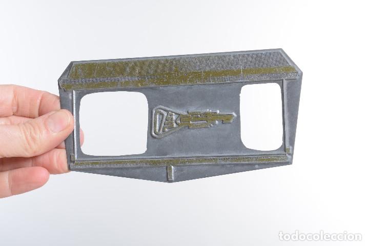 Antig&uuml;edades: Placa clich&eacute; de imprenta vintage de una llave - Foto 7