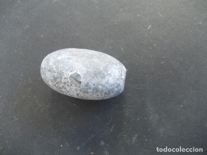 Antig&uuml;edades: Pesca plomo plomada pasante red pesca cilindro - Foto 1